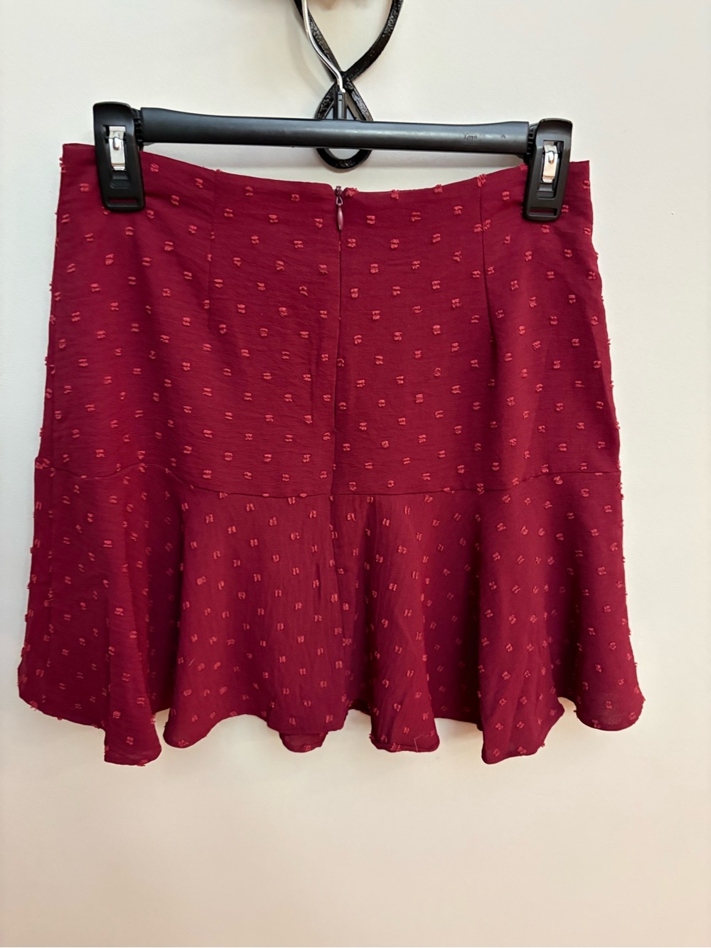 Altar’d State Burgundy Textured Dot Flounce Mini Skirt Size M - Picture 3 of 7